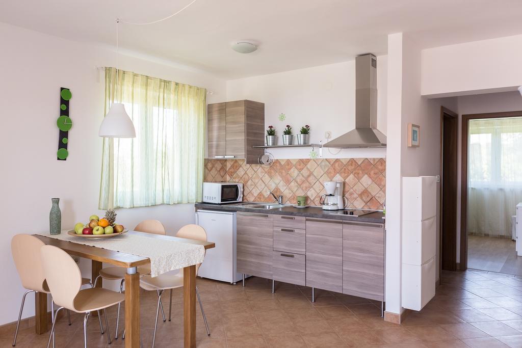 Apartments Roza Медулин Экстерьер фото