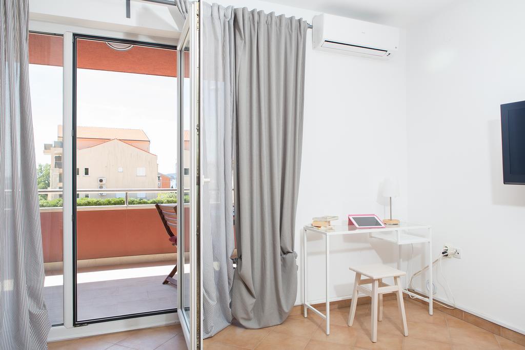 Apartments Roza Медулин Экстерьер фото