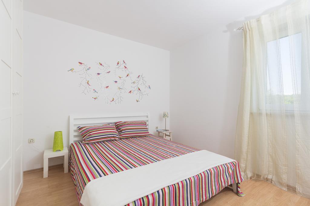 Apartments Roza Медулин Экстерьер фото